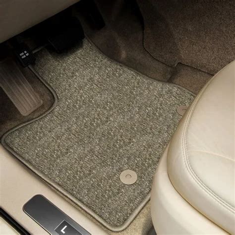 Synthetic Fiber Car Foot Mat at Rs 650/piece in Chennai | ID: 18733643662