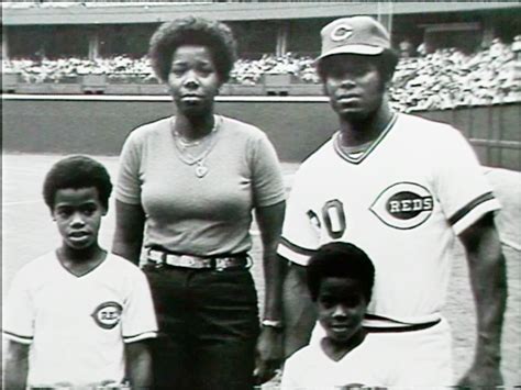 Baseball was all about family for Griffey Jr.