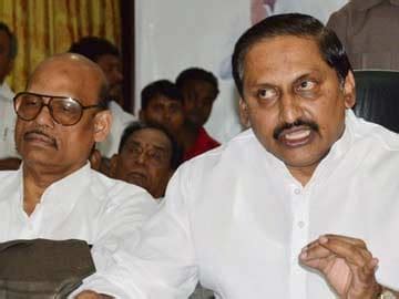 Former Chief Minister Kiran Kumar Reddy moves Supreme Court against ...