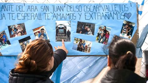 6 months after Argentine submarine went missing, families feel 'invisible' - ABC News