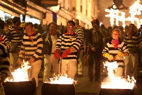 Lewes Bonfire Night 2024 in England - Rove.me