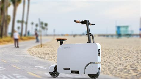 Honda Launches Motocompacto, A Suitcase-Like Electric Scooter With ...