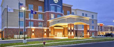 Homewood Suites by Hilton Hotel in Warren MI