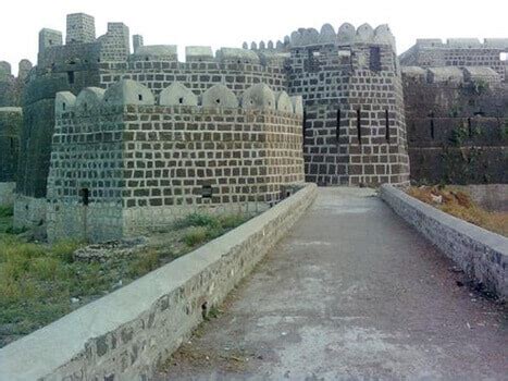 Kandhar Fort Nanded Maharashtra: Best Place to Visit in Nanded