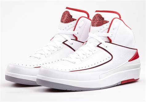 Air Jordan 2 Retro "Varsity Red" - Nikestore Release Info - SneakerNews.com