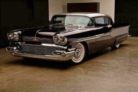 1958 PONTIAC STAR CHIEF 2 DOOR CUSTOM COUPE