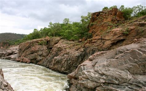 Mekedatu, Kanakapura - Places to Visit, Location, Falls & Dam