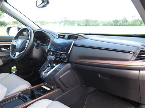 2020 Honda CR-V: 140 Interior Photos | U.S. News