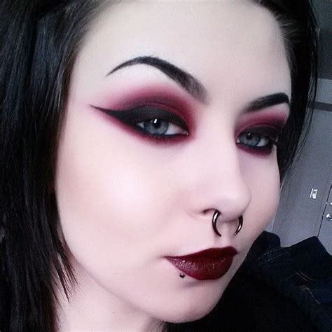 If i was your vampire ♡ | Gothic makeup, Punk makeup, Vampire makeup