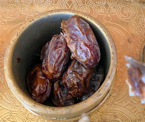 Eat Drink KL | Omani Dates