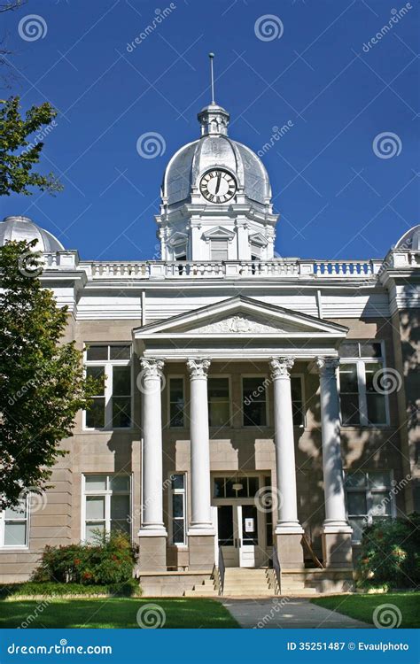 Cleveland County Courthouse Stock Image - Image of town, city: 35251487