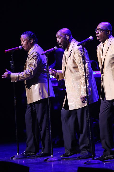 The Temptations: “All The Time” Tour at Chicago Theatre - Chicago ...