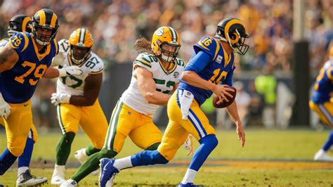 Clay Matthews returns home to LA; signs with Rams