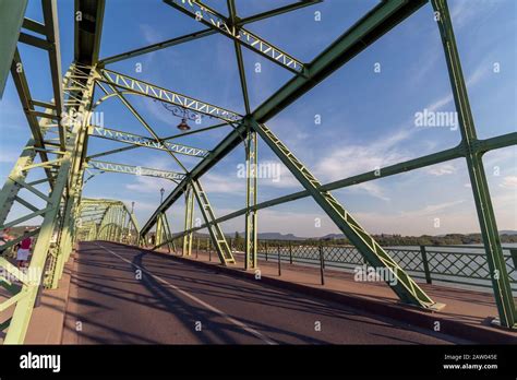 The Maria Valeria bridge joins Esztergom in Hungary and Sturovo in Slovakia Stock Photo - Alamy