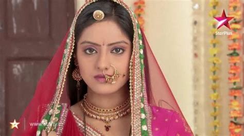 Diya Aur Baati Hum Serial Pictures, Images, Photos & Wallpapers | Star ...