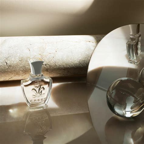 CREED™ Love in White for Summer | Women's Fragrance | Eau de Parfum | Official CREED™ UK