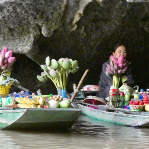 Vietnam Day Trip to Ninh Binh: Temples, Bikes and Boats