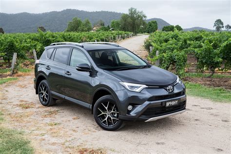 2016 Toyota RAV4 pricing and specifications - photos | CarAdvice