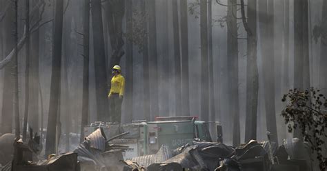 Yosemite fire grows, but all's fine in the park's main valley