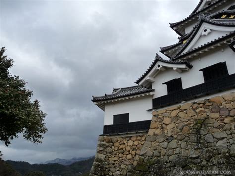 Hikone Castle - An Original Castle Keep You Shouldn't Miss! » Zooming Japan