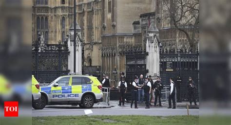 UK Parliament Shooting: Shooting incident near UK Parliament: Cop stabbed, at least 12 people ...