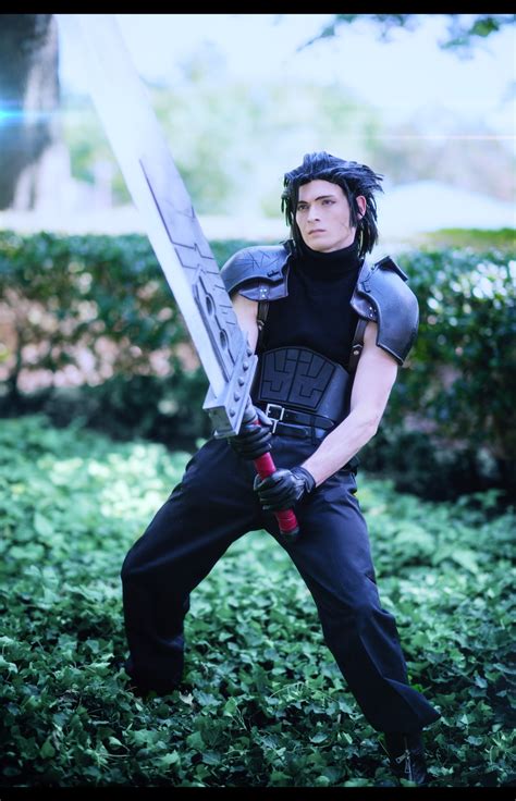 Zack Fair cosplay by Shadoco Cosplay : r/FinalFantasyVII