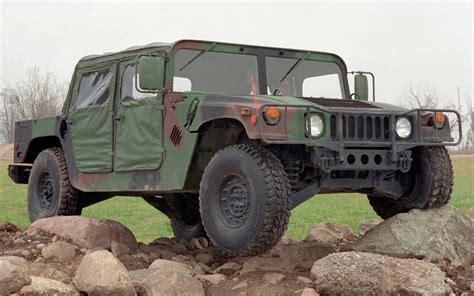 AM General Considering Selling Build-Your-Own Humvee Kits