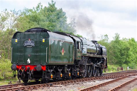 Woman’s Luxury Dinner Train Experience Has People in Total Envy - Delishably News