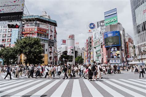 Tokyo Street Crossing | Intersections | Tokyo street, Tokyo, Street