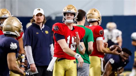 Notre Dame Quarterback Steve Angeli Is Taking Advantage Of Extra ...