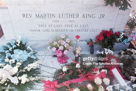 156 Martin Luther King Grave Stock Photos, High-Res Pictures, and ...