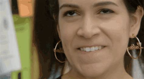 15 'Broad City' GIFs You Should Send To All Your Friends | GIPHY