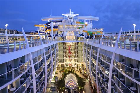 Harmony of the Seas images | IgluCruise