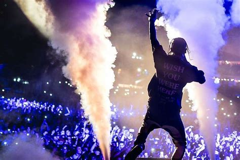 Here's what you can and can't bring to Travis Scott's Astroworld Festival - Houston Chronicle