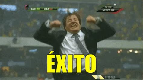 Exito Miguel Herrera A Huevo GIF - MiguelHerrera Success Yeah - Discover & Share GIFs