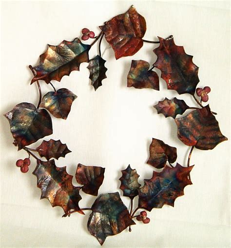 Emily Stone Copper Christmas Holly & Ivy Wreath Sculpture – Copper Creatures