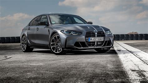 2022 BMW M3 Buyer's Guide: Reviews, Specs, Comparisons