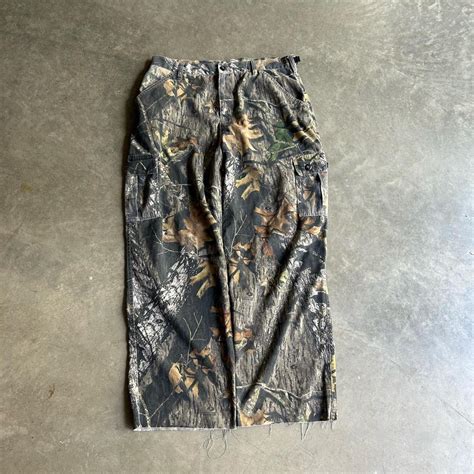 Realtree Camo Pants 34 x 30 - Depop