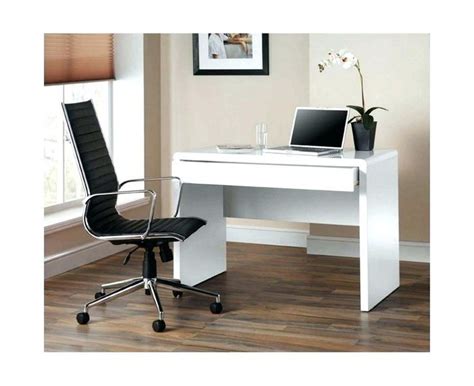 Office Table With Wheels | Pc table, Muebles, Dormitorios