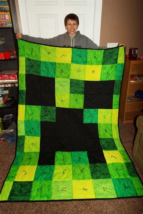 Hook's Happenings: Minecraft Creeper Quilt