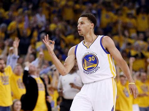 Golden State Warriors point guard Steph Curry takes a dramatic fall on ...