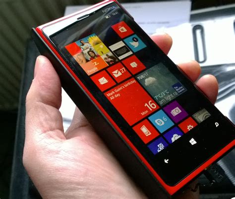 Mugen Power CC-920XL 4700mAh Battery Case for Nokia Lumia 920 review - All About Windows Phone