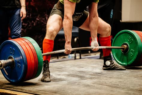 How to Grip the Bar When You're Deadlifting – StrengthLog