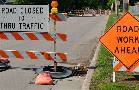 How To Drive Safely Along Road Construction Site - Spot Dem