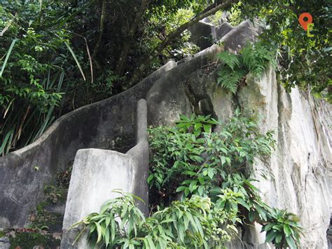 Perak Cave Temple – Climb Up To The Top For A View Of Ipoh!