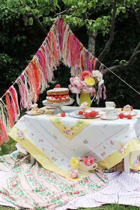 Tea Party Table Cover | EnFete