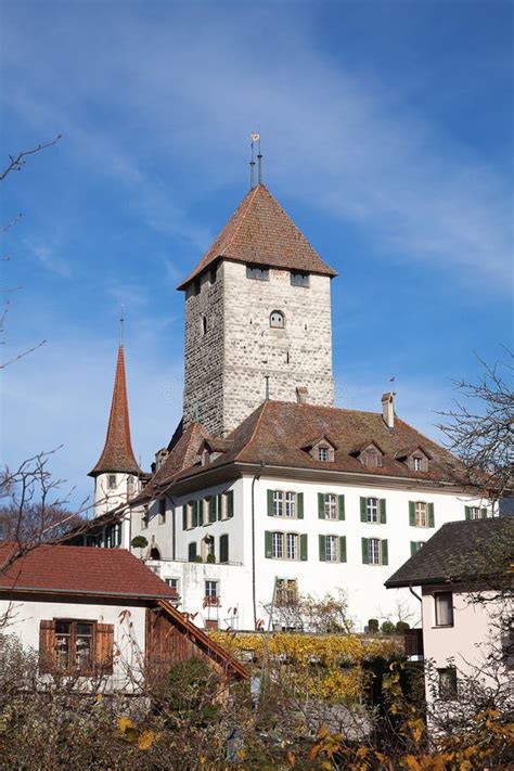 Spiez castle stock image. Image of architecture, famous - 19507527