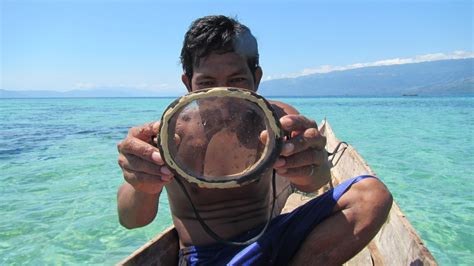 How the Bajau 'Sea Nomads' Evolved for a Life of Diving - The Atlantic