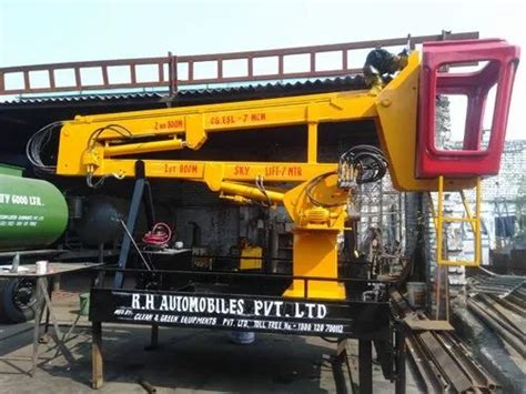 4 Post Truck Lift at Rs 7000000 | Sky Lift in Ghaziabad | ID: 22180806512