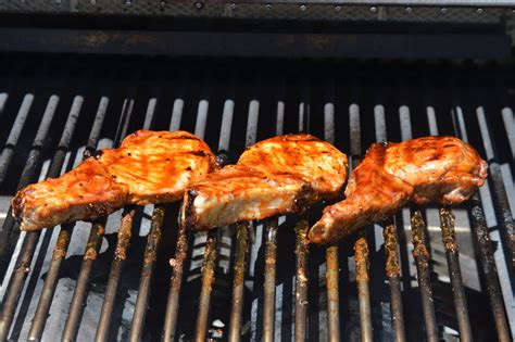 Apricot Glazed Pork Chops - Home Cooks Classroom